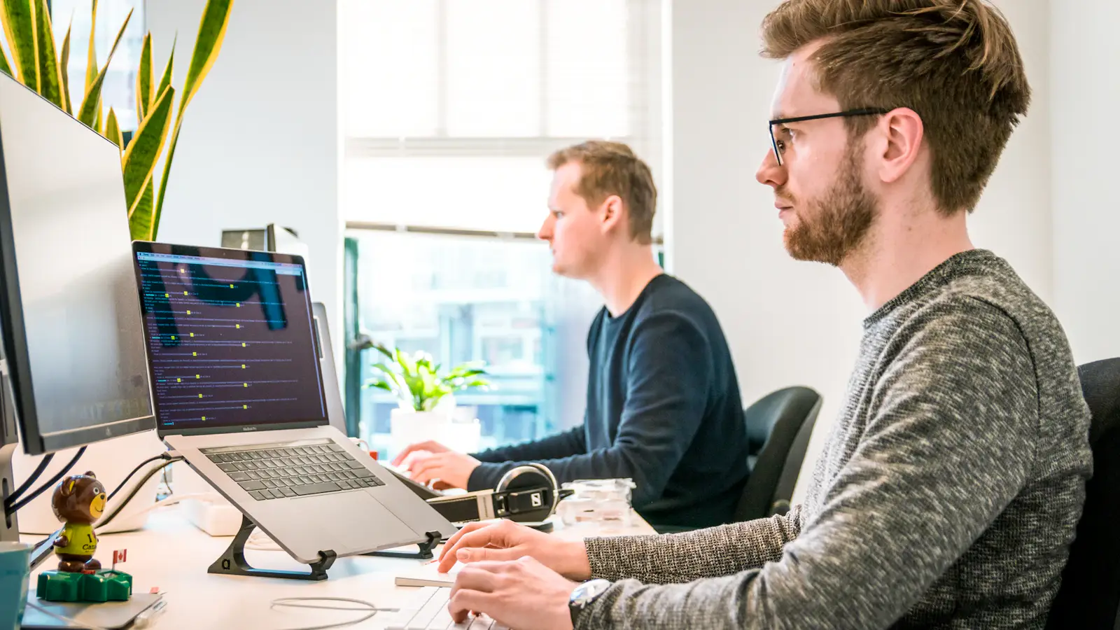 Top 15 CRM SaaS pour PME en 2026 : HubSpot, Pipedrive, Salesforce... Lequel Choisir ?